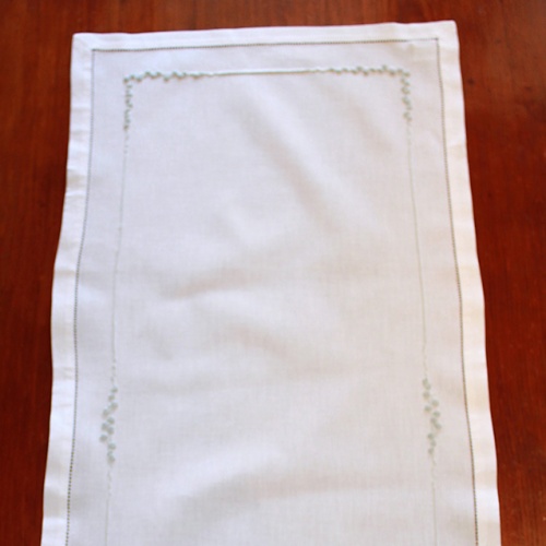 Wreath / Rope Border - Blue - Runner (40 x 120)