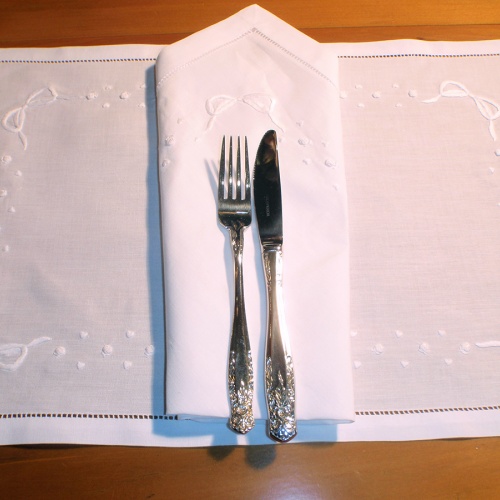 hl9c_napkin__placemat_2